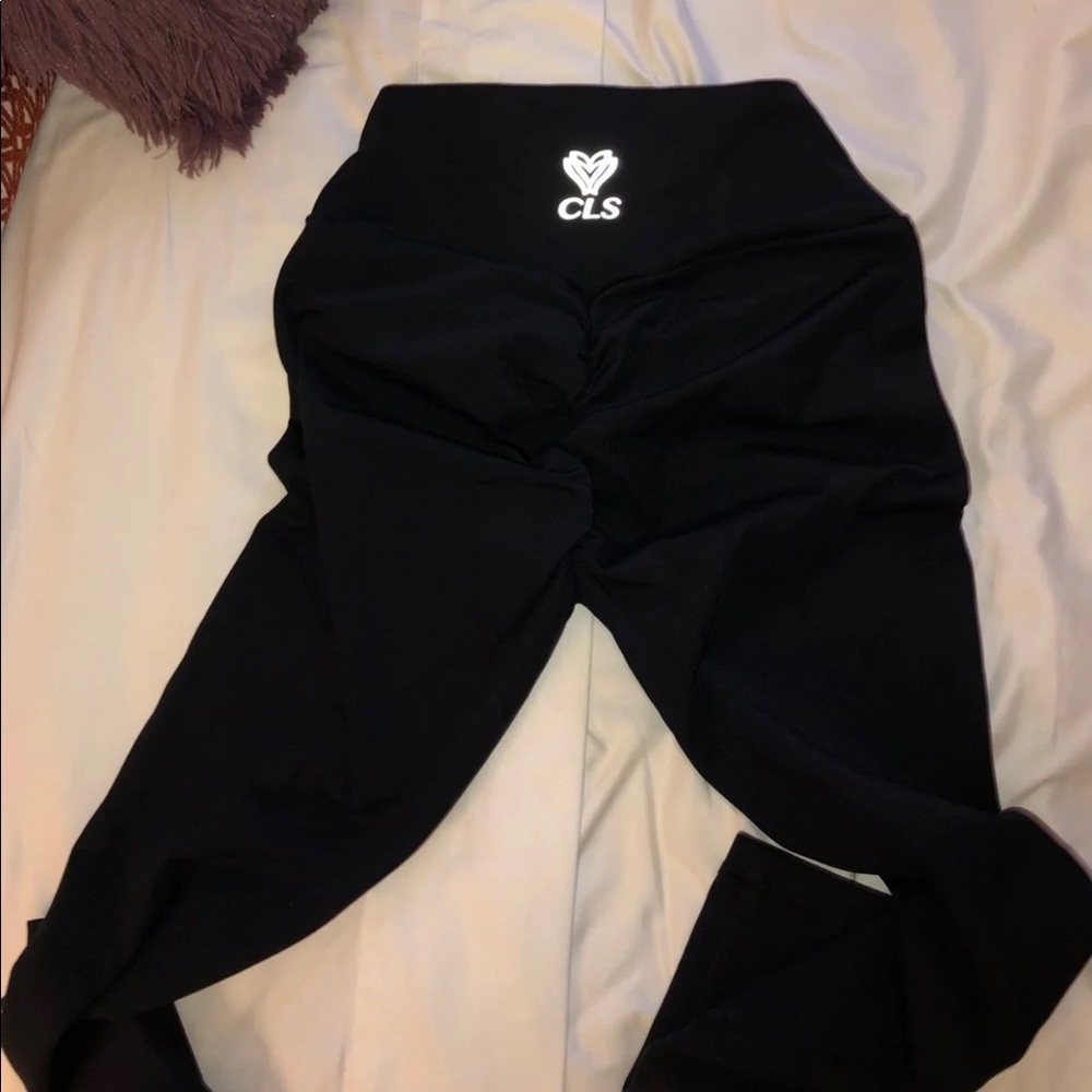 CLS leggings